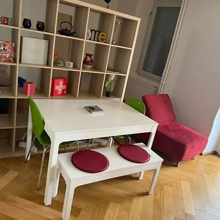Artsy Und Cosy Nahe Norvatis Campus In St Johann * Basel