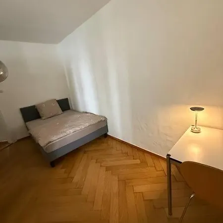 Artsy Und Cosy Nahe Norvatis Campus In St Johann * Basel